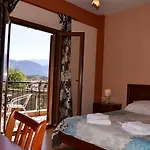 Lithos Guest house