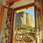 Guest house Lithos