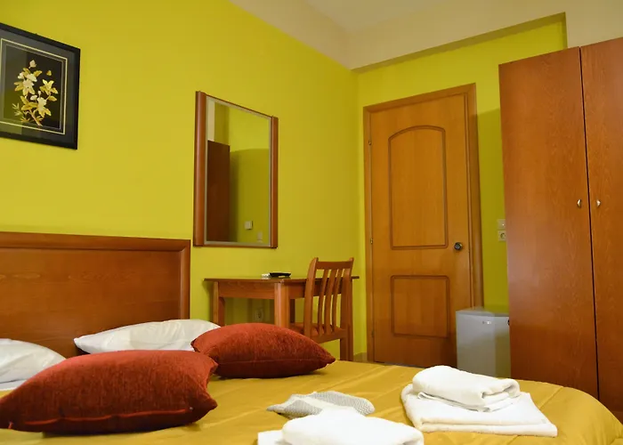 Lithos 게스트하우스 3*